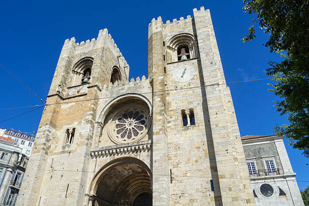 istock Facade of cathedral Lisbon 537717161
