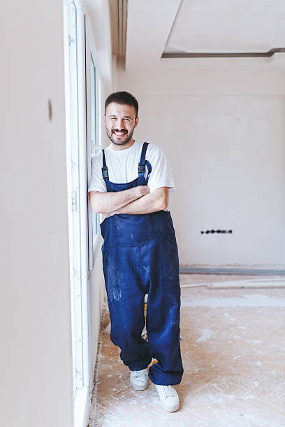 istock Portrait of smiling construction worker 537810718