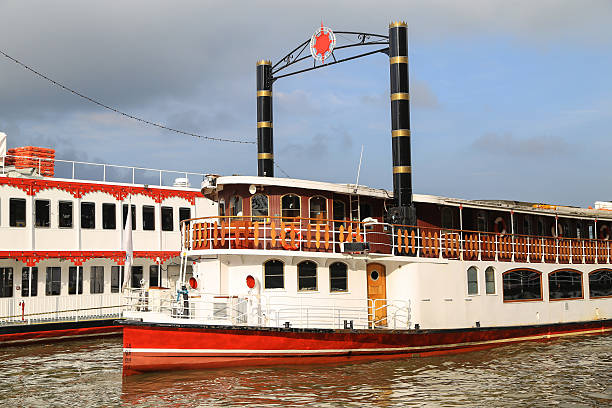 istock Old boat on the River Thames, London, UK 537821510