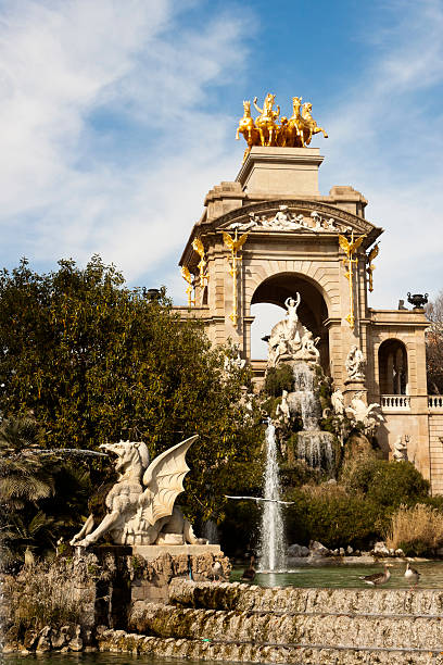 istock Cascada fountain in Ciutadella Park, Barcelona. 537834826