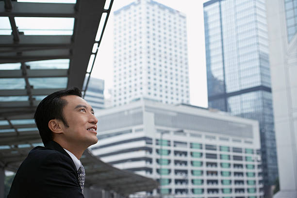 istock Businessman Looking At Cityscape 537868391