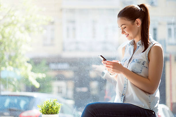 istock Modern young business woman 537879176