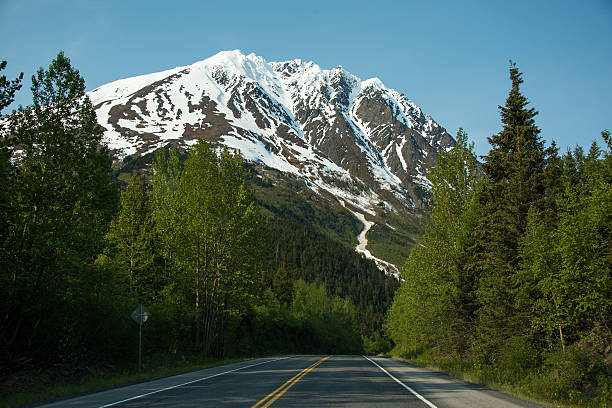 istock Scenic Seward Highway in Alaska 537882562