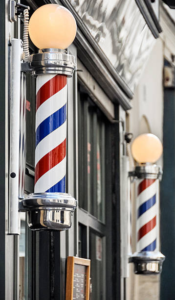 istock Barber shop sign in Paris 537927997
