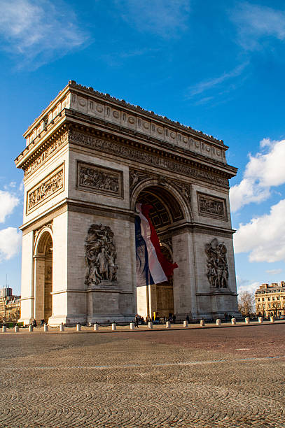 istock Arc de Triomphe - Paris, France 537952157