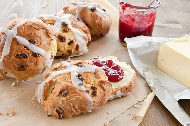 istock Hot cross buns with butter and jam 537953327