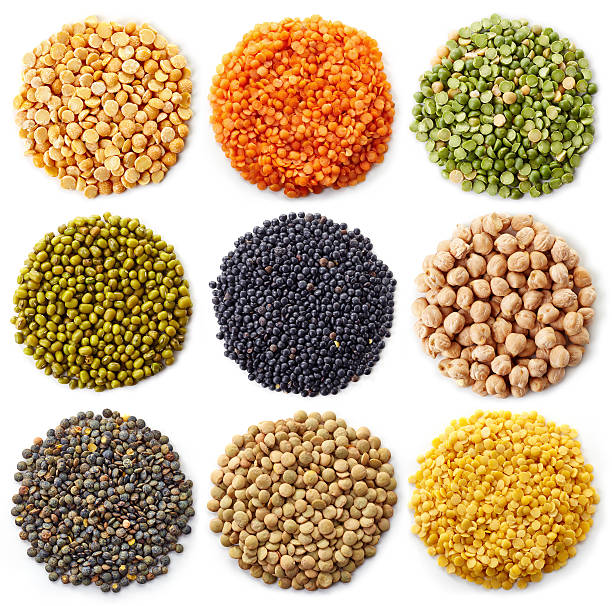 legumes collection of legumes (chickpeas, green peas, red lentils, canadian lentils, indian lentils, black lentils, yellow lentils, yellow peas, red beans, green mung beans) isolated on white background red mung bean stock pictures, royalty-free photos & images