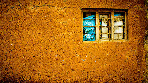 istock House of Clay 538010175