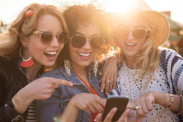 istock Browsing photos from the festival 538039968