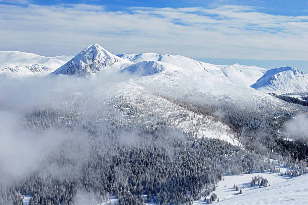 istock Ahmica Mountain in winter 538049348
