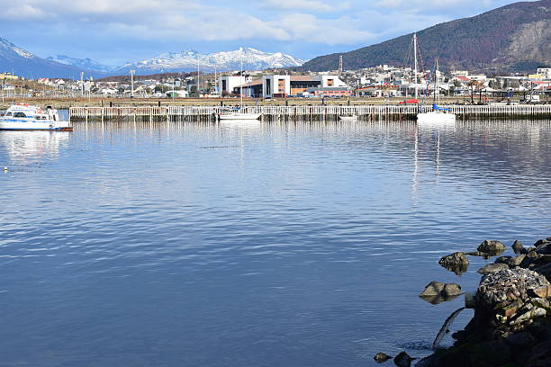 istock The lake mountains and the sewage 538049774
