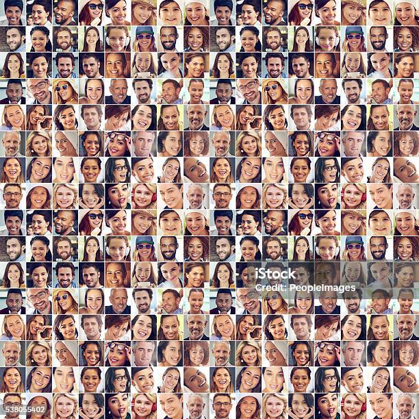 Foto de Sorrisos Em Todo O Mundo e mais fotos de stock de Face Humana - Face Humana, Montagem - Imagem manipulada, Imagem manipulada