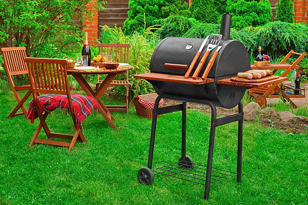 istock Summer Weekend BBQ Party Or Picnic Scene On The Lawn 538058946