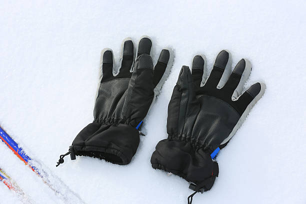 istock Sport gloves in snow 538153168