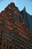 neu-yorker-building-bei-nacht.jpg?b=1&s=170x170&k=20&c=wGgw5dAgmcFi8LWdvxoMUsV3YXkvNcQmxPLZhICUEic=