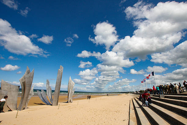 plaża omaha pomnik - omaha beach zdjęcia i obrazy z banku zdjęć