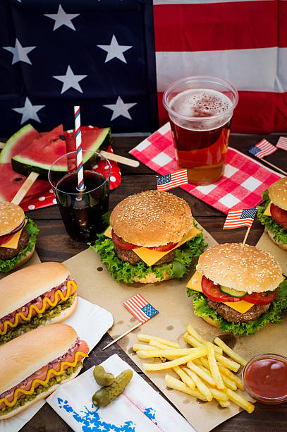 istock 4th of July Picnic 538165348
