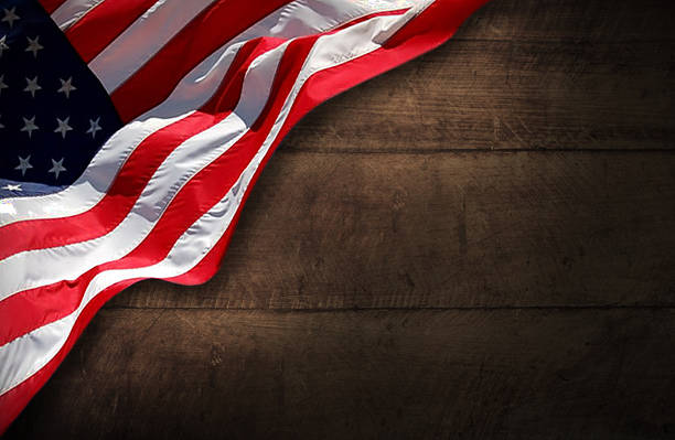 usa patriotyczne tło z drewna - old american flag patriotism obsolete zdjęcia i obrazy z banku zdjęć