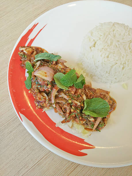istock Khao Yam spicy chicken 538176427