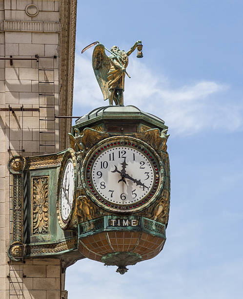 istock Father Time Clock on Jewelers Building, Chicago 538176488
