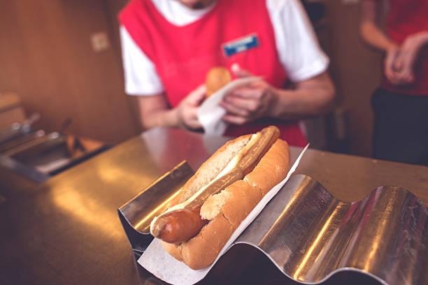 istock Street hot dog 538183079