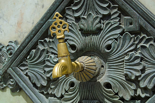 istock Tap on German Fountain, Istanbul 538183886
