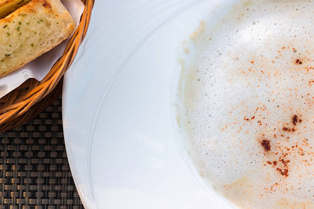 istock Wide mushroom soup with garlic bread 538190740