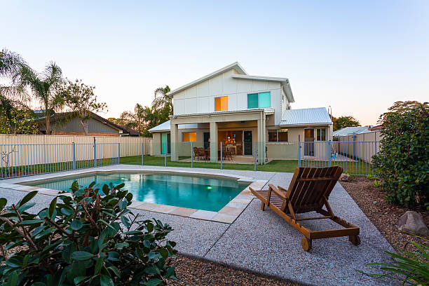 istock Modern home exterior at dusk 538302331
