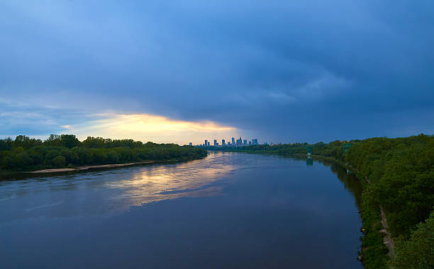 istock View of Warsaw from Siekierkowski bridge 538337476