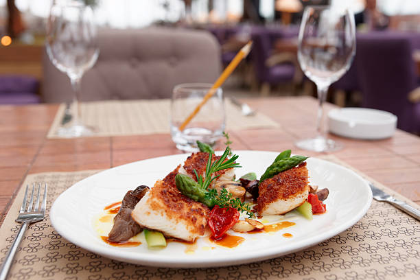 istock Fish fillet with mushrooms and asparagus 538338569