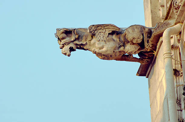 istock Stone details of a Gothic church 538339003