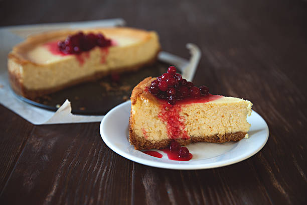 cheesecake com cranberries - dimity - fotografias e filmes do acervo