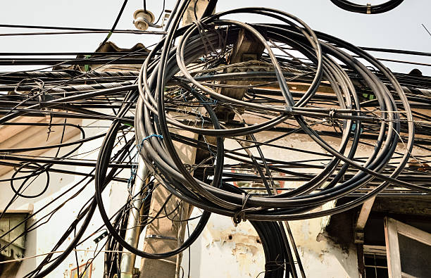 istock The chaos of cables and wires 538346402