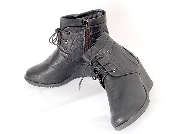 istock women's winter shoes 538353212