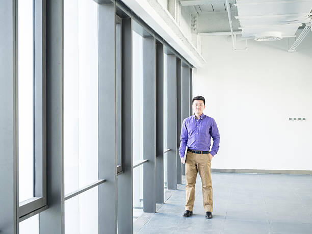 istock Asian businessman in office 538355809