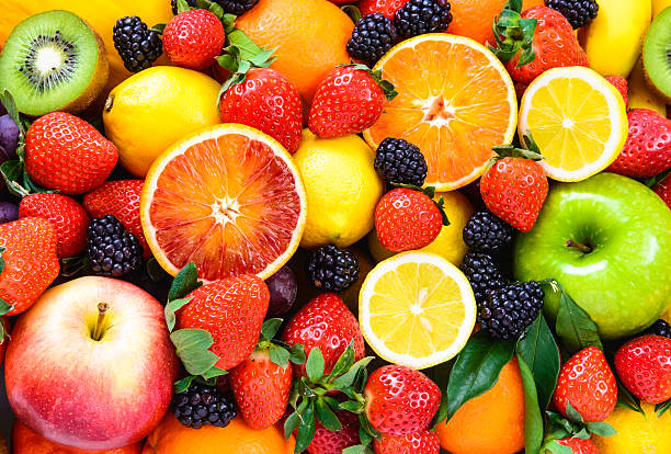 fresca frutta mista. - fresh juice foto e immagini stock