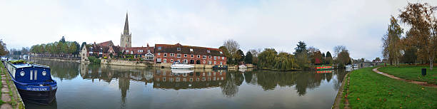 istock Panoramic view of the town Abingdon on Thames 538406481