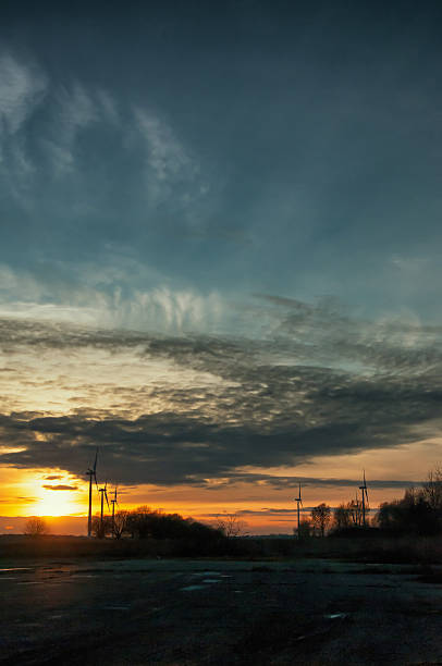 istock The image of windmill, sunset, energy 538455550