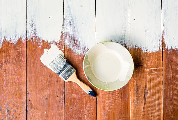 istock Paint brush and  bowl  of white coating color 538461148
