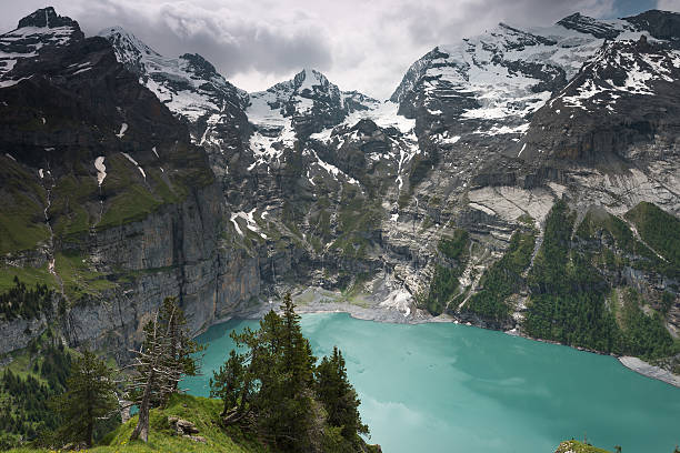 istock Lake Oeschinensee, Switzerland 538476240