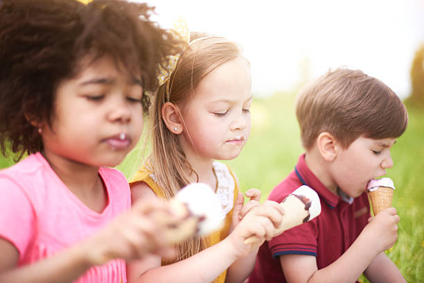 istock Favourite snack for little kids 538482378