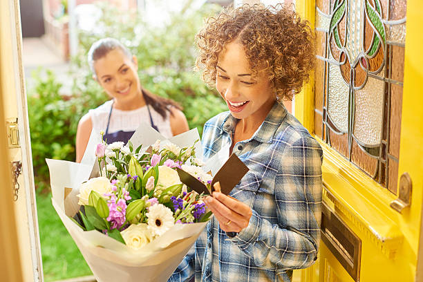 istock flowers to make her day 538486958