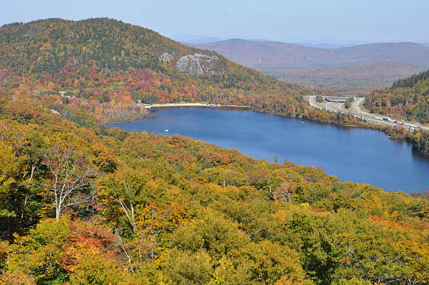istock Echo Lake in New Hampshire, USA 538527763