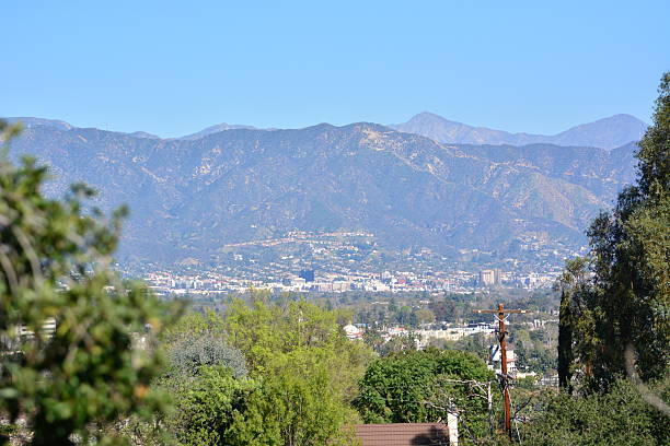 istock hills over the city 538535583