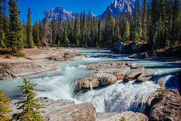 Yoho National Park is located in the Canadian Rocky Mountains along the western slope of the Continental Divide in southeastern British Columbia.