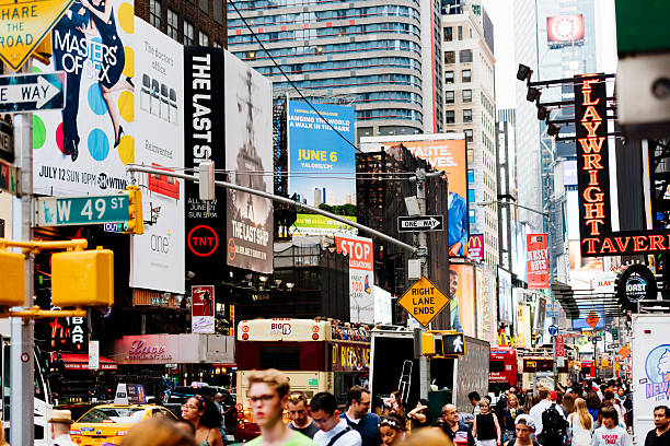 istock Busy midtown sidewalks in New York 538562048