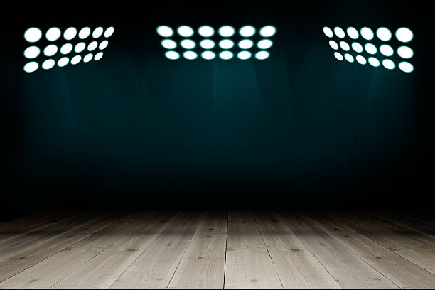 istock Room with wooden floor and spotlights 538573404
