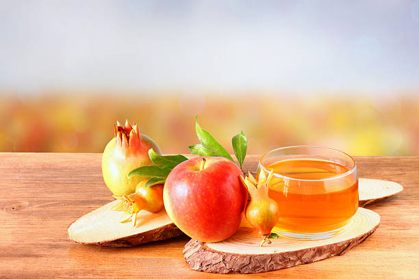 istock rosh hashanah (jewesh holiday) concept. traditional symbols. 538589488