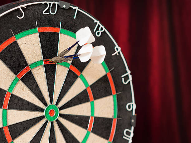 180;! - dartboard darts scoreboard leisure games photos et images de collection