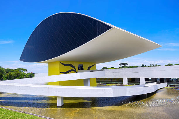 オスカーニーマイヤー博物館クリチバ、パラナ（ブラジル） - curitiba ストックフォトと画像